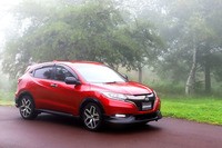 ホンダ・ヴェゼル ハイブリッドRS Honda SENSING 無限パーツ装着車