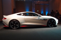 新型「アストンマーティン・ヴァンキッシュS」日本上陸の画像