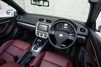 フォルクスワーゲン・イオス2.0T(FF/2ペダル6MT)/V6(FF/2ペダル6MT)【試乗速報(後編)】の画像