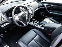 左ハンドルで3.5リッター 特別な仕立ての「ミツオカ・ガリュー」限定発売の画像