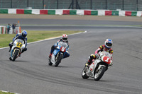 四輪だけでなく二輪のレーサーも多数登場する。