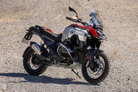 第816回:ライディングが激変! スポーツバイクの自動クラッチ式トランスミッションは一過性のブームで終わるのか?