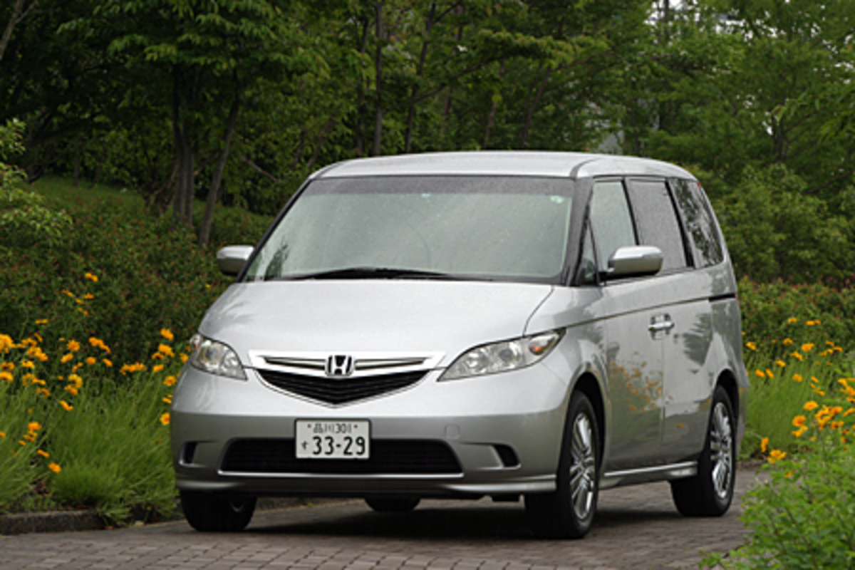 ホンダ・エリシオンG FF／VX 4WD（5AT／5AT）【短評（前編