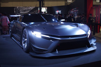 トヨタは2022年の東京オートサロンにおいて「GR GT3コンセプト」なるレーシングカーのコンセプトモデルを展示している。今回披露した車両は、その延長線上にあるものと考えられる。