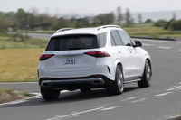 オーディオやインフォテインメント関連の快適装備も、乗り心地や運動性能に関連するシャシーまわりの機能・装備も、十分に充実していた「GLE450d 4MATICスポーツ コア」。GLEのグレード選びで迷ったら、これを選択しておけば間違いはないだろう。