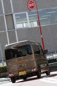 日本の商用車市場の約6割は軽商用車で占められており、その軽商用車市場で寡占状態を築いているのが、ダイハツとスズキだ。両社がBEVを発売したのは、地味に大きな出来事なのである。