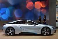 BMW i8:相変わらずカッコいいの画像