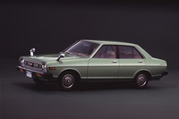 同じく1977年に登場した4代目「サニー」(B310)の4ドアセダン。こちらも2代目B110型からの正常進化といえる姿である。