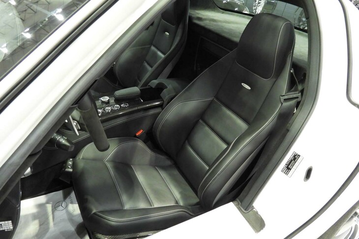 メルセデス・ベンツSLS AMG(2010年)/ABEILLE 新木場