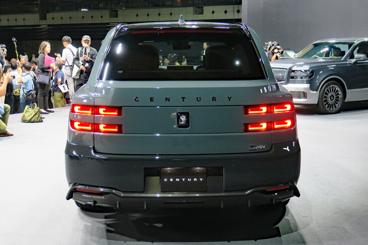 トヨタ・センチュリーGRMN(リア)