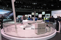 フォルクスワーゲンブースに置かれていた「I.D.CROZZ」のVRコーナー。時間が取れなくて試せなかったのだが、どんな内容だったのだろう? 自動運転だったら興味はないけど、I.D.CROZZのドライブフィールを体験できるというのなら、やっておけばよかった。