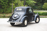 写真は2020年に米国インディアナで行われたRMオークションに出品された1947年の「フィアット500」。その落札価格は2万8000ドル(当時のレートで邦貨にして約350万円)であった。