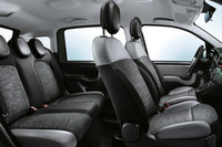 フィアットが「パンダ4×4」を100台限定で日本に再導入の画像