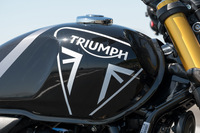 ハスクバーナ・ヴィットピレン401(6MT)/KTM 390デューク(6MT)/ハスクバーナ・スヴァルトピレン250(6MT)/トライアンフ・スピード400(6MT)【試乗記】の画像