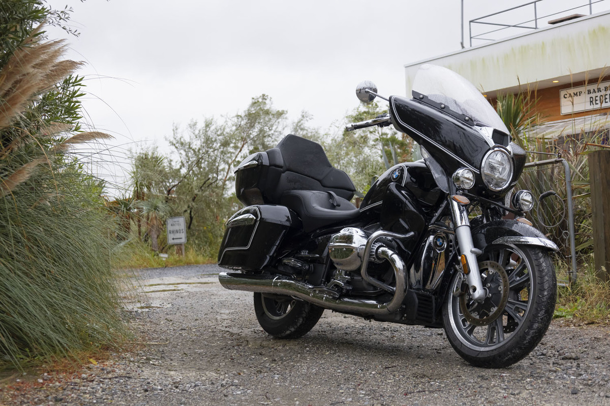 BMW R18トランスコンチネンタル（6MT）／R18B（6MT）【試乗記】 心身を
