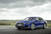 2022年2月に発表された「アウディS8」のマイナーチェンジモデル。エクステリアデザインのリニューアルを中心に、カーナビやインフォテインメントシステムのアップデートなどが行われた。