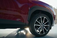 動画で見る「トヨタ・ヤリス クロスGRスポーツ」の画像