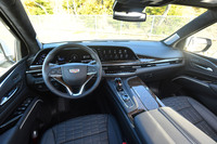 ジープ・ラングラー アンリミテッド ルビコン4xe(4WD/8AT)/アウディQ8スポーツバック55 e-tronクワトロSライン(4WD)/メルセデスAMG GLE63 S 4MATIC+クーペ(4WD/9AT)/キャデラック・エスカレード プラチナム(4WD/10AT)【試乗記】の画像