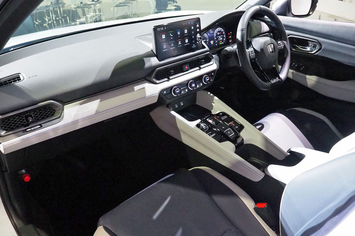 ホンダ・プレリュード(インテリア)