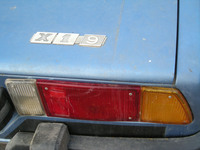 「フィアットX1/9」のテールランプ。