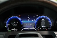 トヨタ・ヴェルファイア エグゼクティブラウンジ(4WD/CVT)【試乗記】の画像