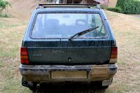 テールゲートの「Panda」のプレスは、2024年「グランデパンダ」のサイドに意匠として再現されている。DIYによりFRP補修されたバンパーにも注目。