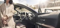 スポーティー&エレガント 「レクサスUX」に2タイプの特別仕様車登場の画像