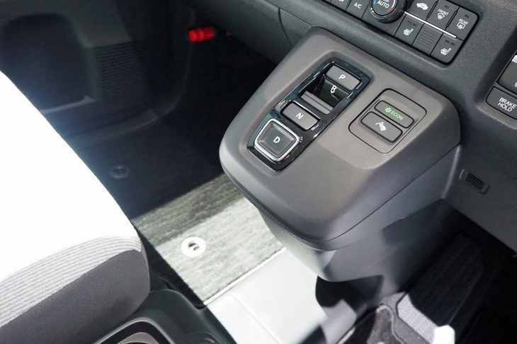 ホンダN-ONE e:(シフトセレクター)