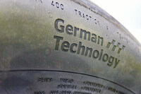 「コンフォートコンタクトCC7」のサイドウォールに誇らしげに書かれた「German Technology」の文字。コンチネンタルは1871年に独ハノーバーで創業。実に150年以上にわたり、タイヤをつくり続けてきたのだ。