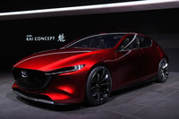 「マツダ魁コンセプト」