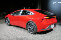 動画で見る新型「トヨタ・プリウス」の画像