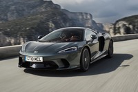 ニューモデルを続々と追加し好調を見せるマクラーレン。写真は長距離ドライブを意識して開発されたスポーツカー「マクラーレンGT」。