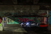 ミュールカーの路上テストデータは、マセラティイノベーションラボにある最先端のドライビングシミュレーターなどの数値と統合され、数々の調整を経て、最終的なボディーワークと機構を備えたプロトタイプへと仕上げられるという。