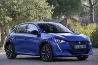 2019年3月のジュネーブモーターショーでデビューした新型「プジョー208」。今回はスポーティーグレード「208 GTライン」(写真)と「208アリュール」、EV「e-208」に試乗した。