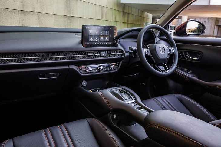 ホンダZR-V e:HEV Z(インストゥルメントパネル)