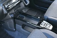 スズキがコンパクトSUV「クロスビー」を大幅改良 デザインも機能も走りも強化の画像