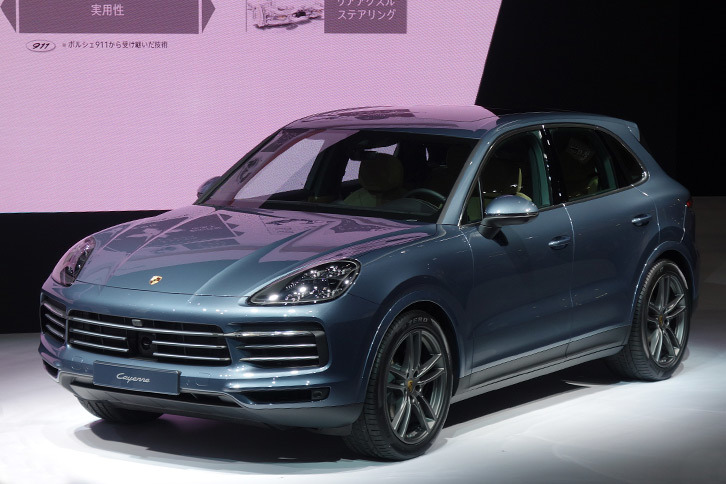 ポルシェ、新型「カイエン」の予約受け付けを開始 【ニュース】 - webCG