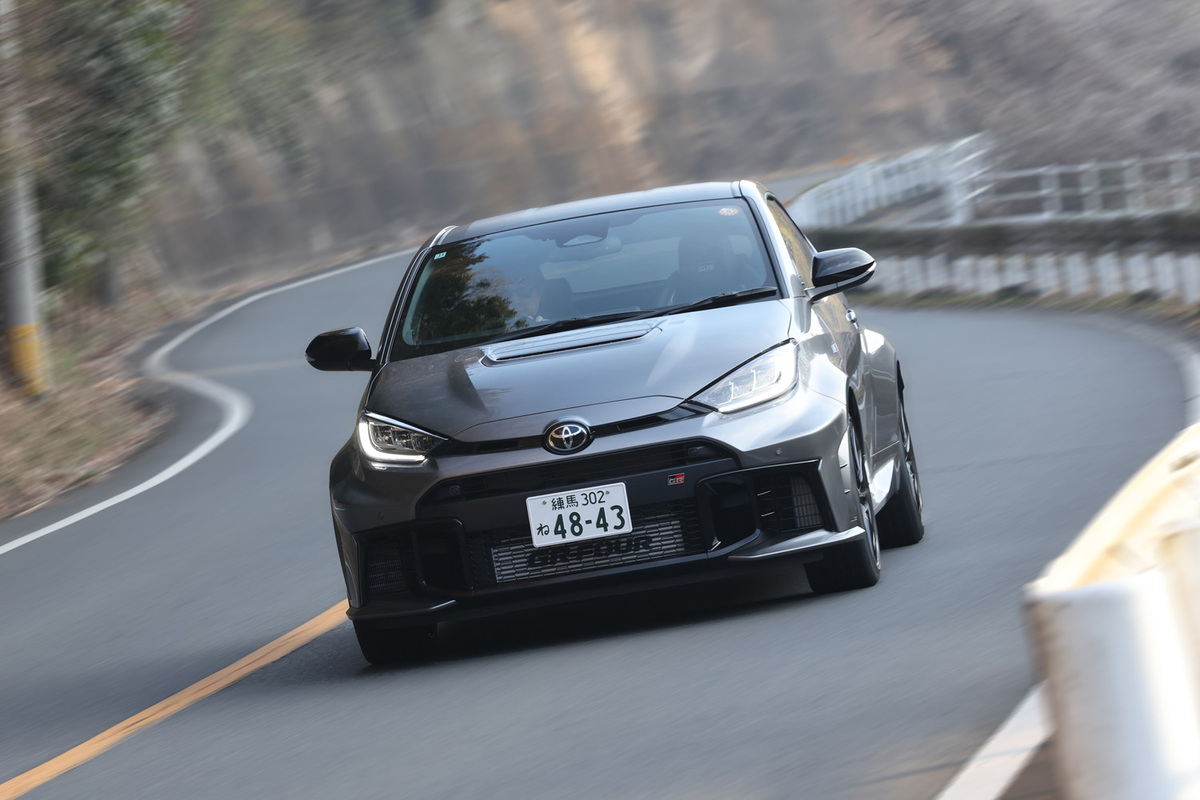 ※セット販売　GRヤリス後期　RZ Hi　エアロパッケージ新車外し　純正Ｆサス トヨタGRヤリスRZ“ハイパフォーマンス”＋エアロパフォーマンス
