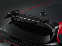 進化型「トヨタGRヤリス」に「WRCドライバー監修特別仕様車」登場の画像