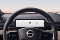 メータースクリーンやヘッドアップディスプレイには、Epic Games社の3Dツール「Unreal Engine」を用いた高品質グラフィックスが採用されている。