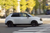 ホンダe(RWD)【試乗記】の画像