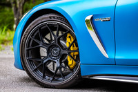 鍛造の「21インチAMGアルミホイール(RWL)」は、3万5000円の有償オプションアイテム。今回の試乗車はフロントに295/30R21、リアに305/30R21サイズの「ミシュラン・パイロットスポーツS 5」タイヤを組み合わせていた。