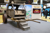 古代ローマを舞台にしたコミック映画で、シトロエンが協力した『アステリックスとオベリックス:ミドル・キングダム』の劇中車。今回は欧州におけるシトロエン販売の最新情報を。