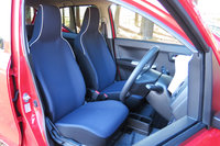 スズキ、軽乗用車「アルト」の安全装備を大幅に強化の画像