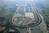 「アリア」の生産を担う、日産の栃木工場。ホームページでは、2018年度目標に対するCO2の削減量や、工場廃棄物発生量削減の達成度などが紹介されている。