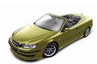 写真上:9-5エステート リニア
写真下:ニューモデルの9-3カブリオレ リニア