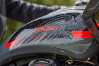 日本での販売台数は1台のみ! インディアンが「チャレンジャー エリート」を発表の画像