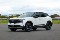 日産が新型「キックス」を発表 「e-POWER」×「e-4ORCE」で走りのよさを追求の画像