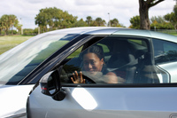 贈呈された「日産GT-R NISMO」は左ハンドル仕様。