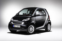 スマートに生誕10周年記念限定車登場